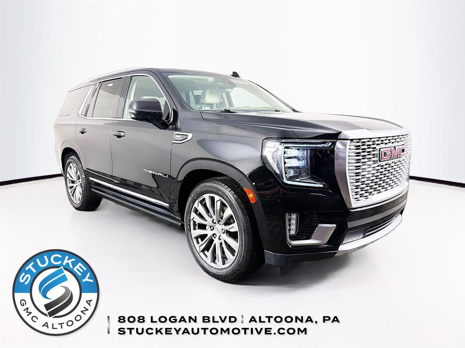 Used 2021 GMC Yukon Denali w/ Denali Ultimate Package