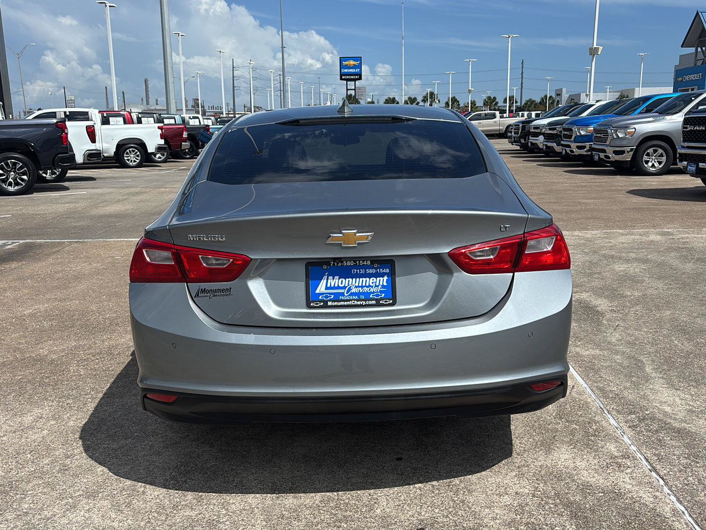 Used 2024 Chevrolet Malibu LT FWD image 13