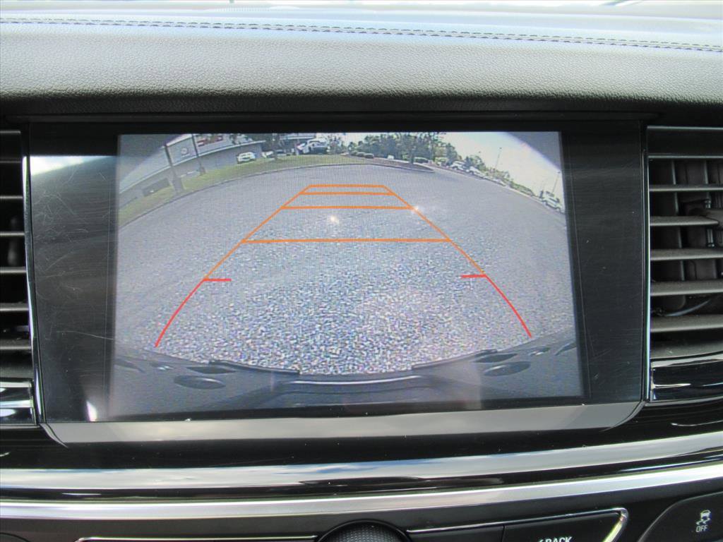 Used 2018 Buick Regal Essence w/ Driver Confidence Package #1 image 24