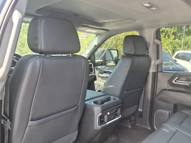 Used 2025 GMC Sierra 2500 Denali AWD/4WD image 17