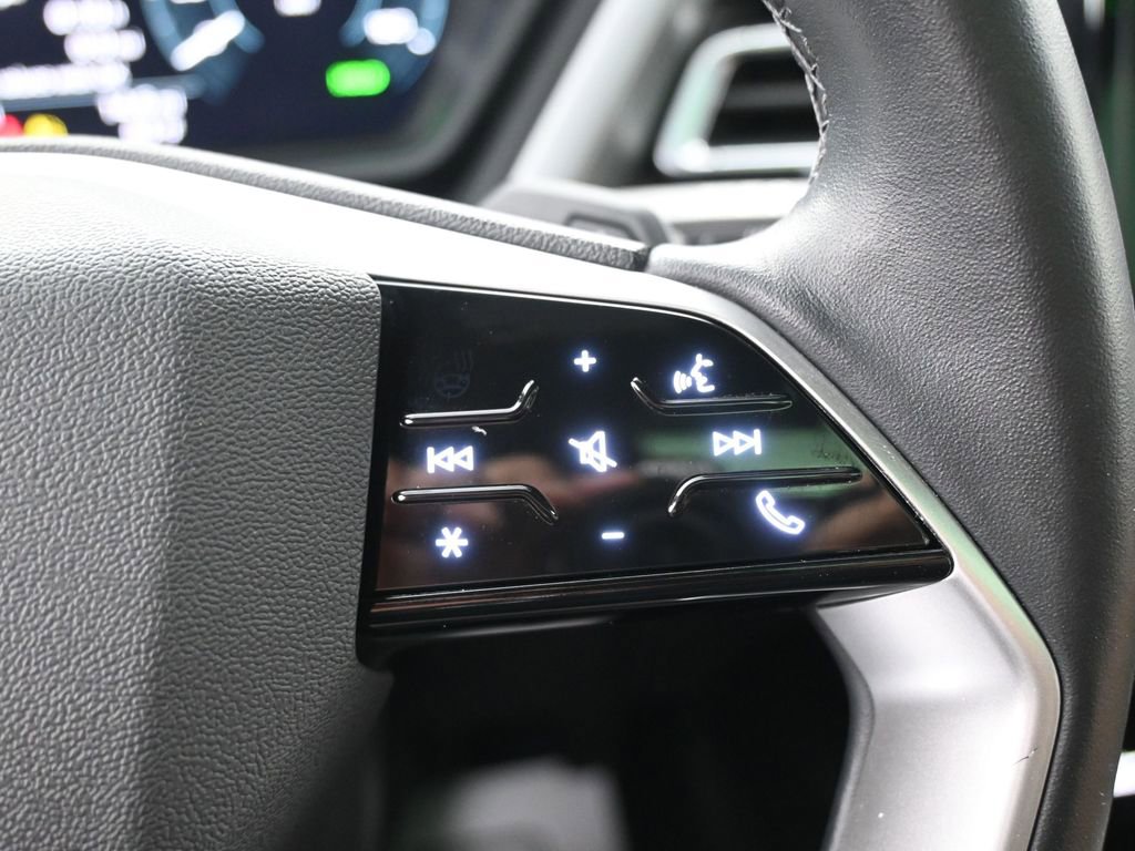 Used 2024 Audi Q4 e-tron Premium w/ Convenience Package image 22