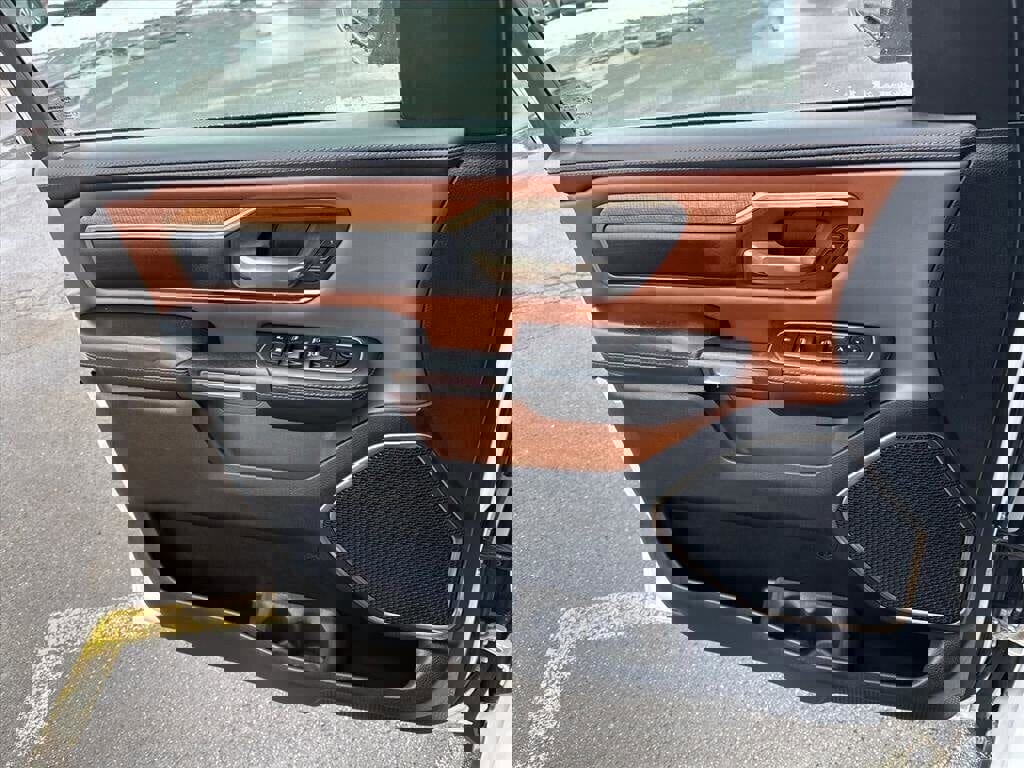 Used 2021 RAM 1500 Limited w/ Trailer Tow Group image 22