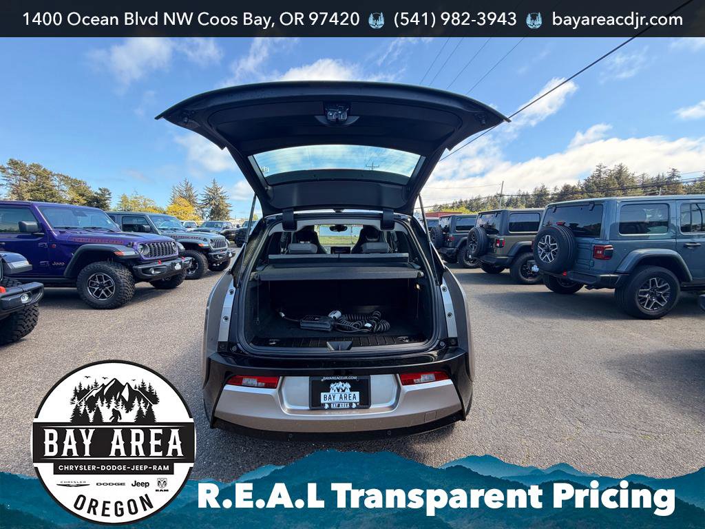 Used 2014 BMW i3 w/ Range Extender RWD image 7