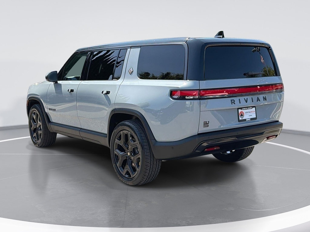 Used 2026 Rivian R1S Adventure Dual AWD/4WD image 5
