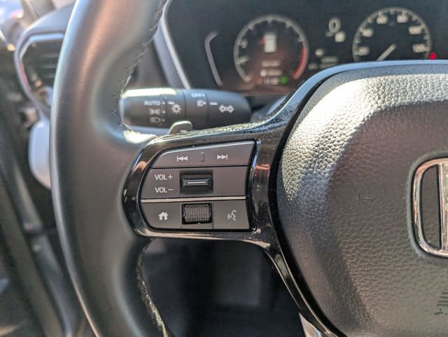 Used 2025 Honda Pilot EX-L image 18