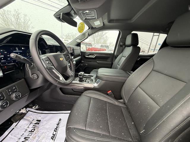 Used 2023 Chevrolet Silverado 1500 LTZ w/ Z71 Off-Road Package image 30