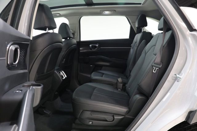 Used 2026 Kia Sorento EX FWD image 30