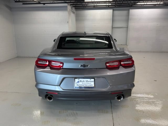 Used 2021 Chevrolet Camaro LT RWD image 6