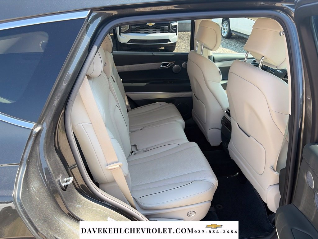 Used 2025 Genesis GV80 2.5T Prestige AWD/4WD image 17
