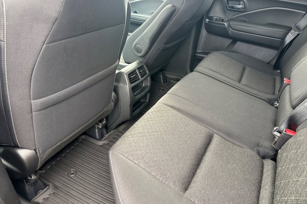 Certified 2023 Honda Ridgeline Sport image 14