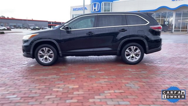 Used 2015 Toyota Highlander Plus image 6