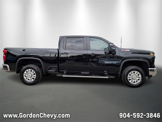 Used 2025 Chevrolet Silverado 2500 LT w/ All Star Edition image 7