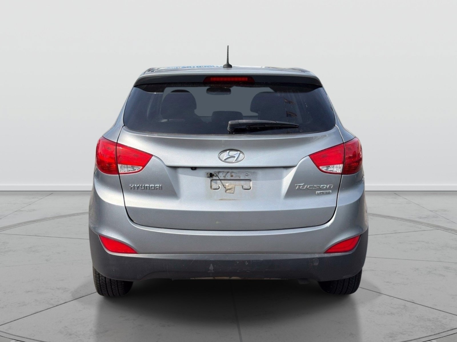 Used 2010 Hyundai Tucson Limited w/ Premium Pkg 4 FWD image 7