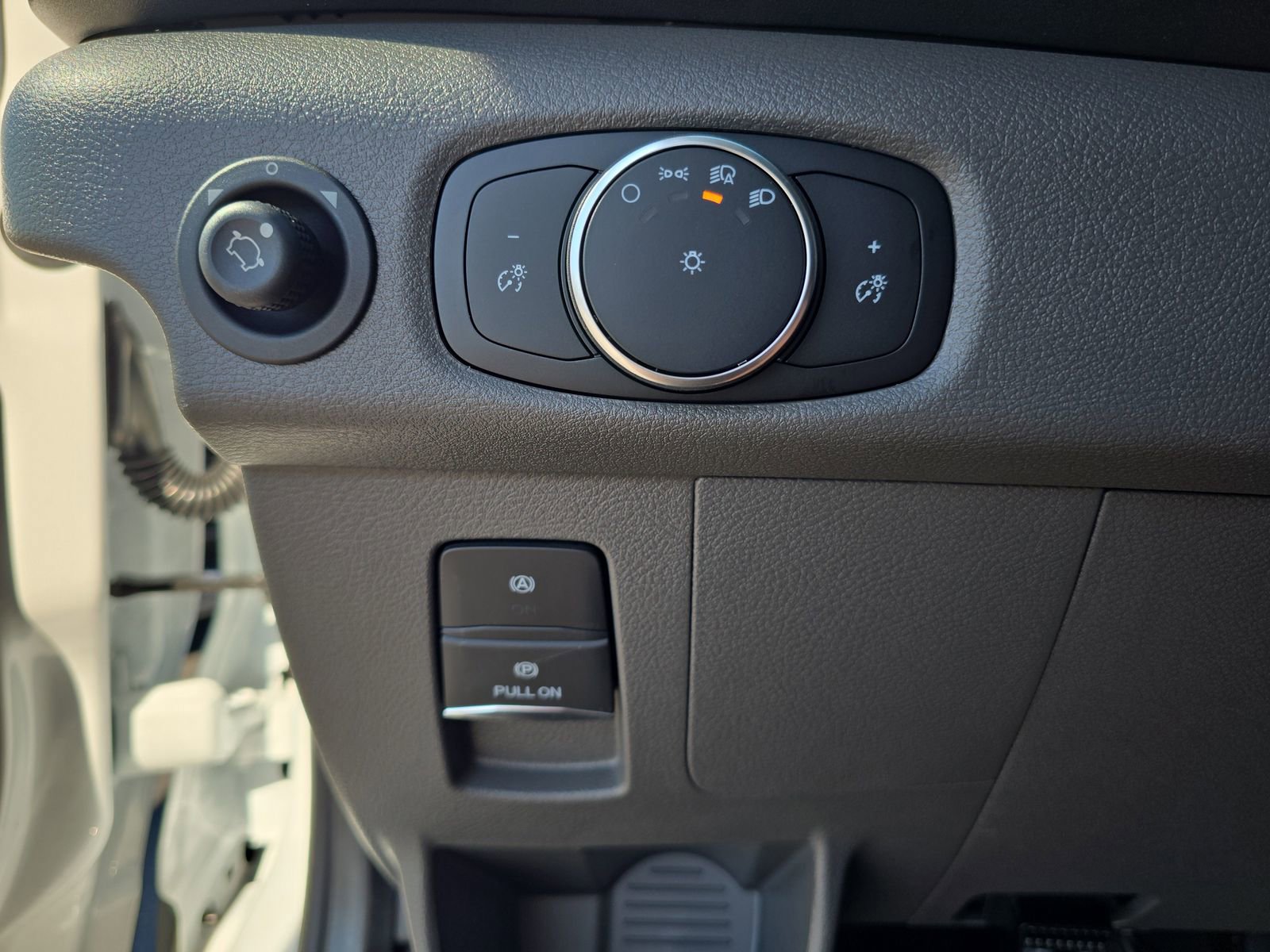 New 2026 Ford Transit 150 Low Roof image 20