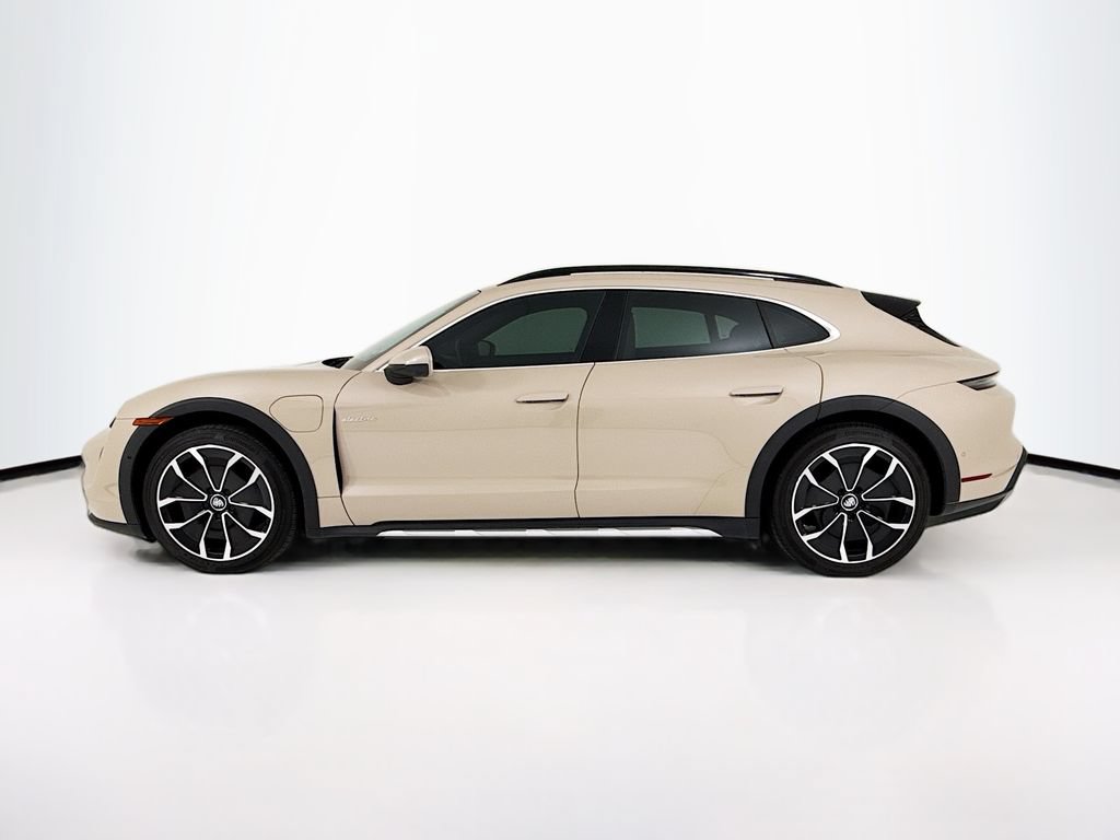 Certified 2022 Porsche Taycan 4S AWD/4WD image 2