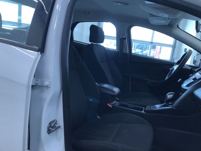 Used 2017 Ford Focus SE image 23