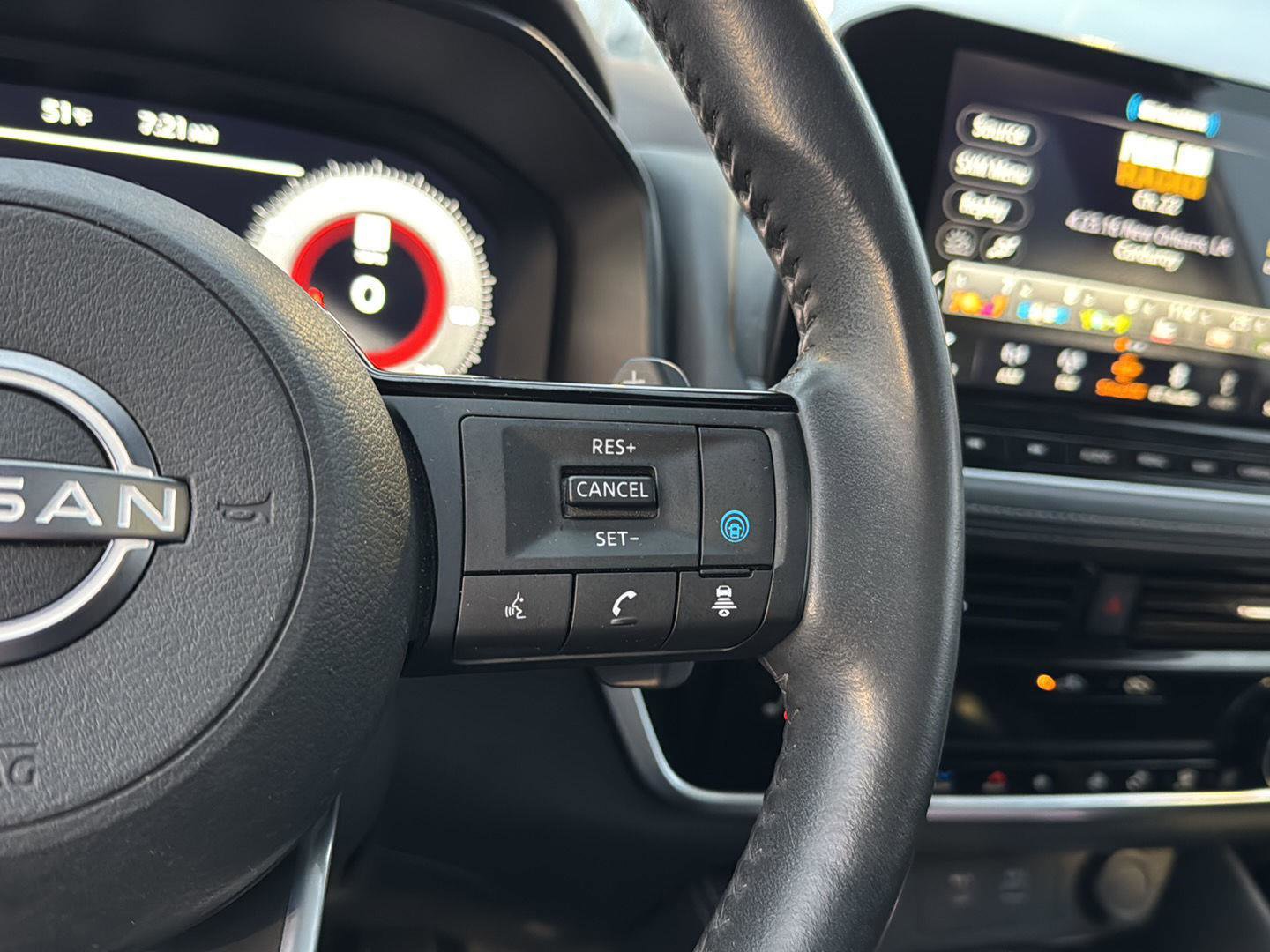 Used 2023 Nissan Rogue Platinum w/ Platinum Premium Package image 19