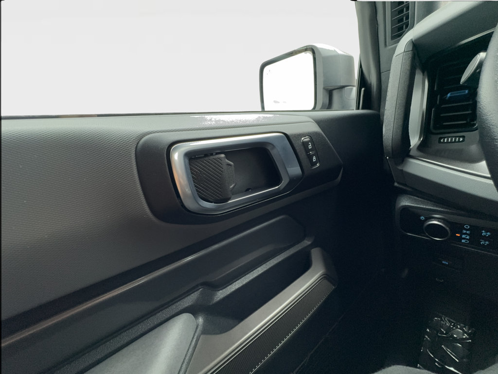 Used 2023 Ford Bronco Black Diamond AWD/4WD image 43