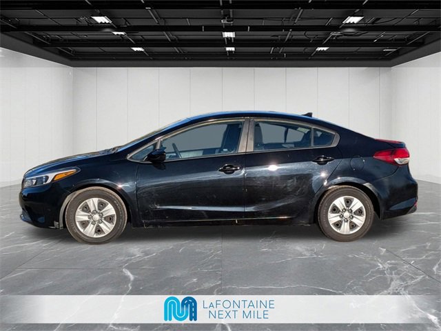 Used 2017 Kia Forte LX image 3