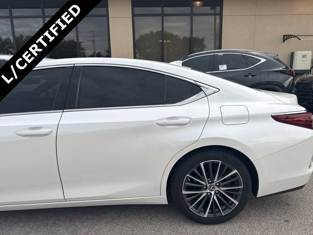 Used 2022 Lexus ES 350 w/ Premium Package image 11