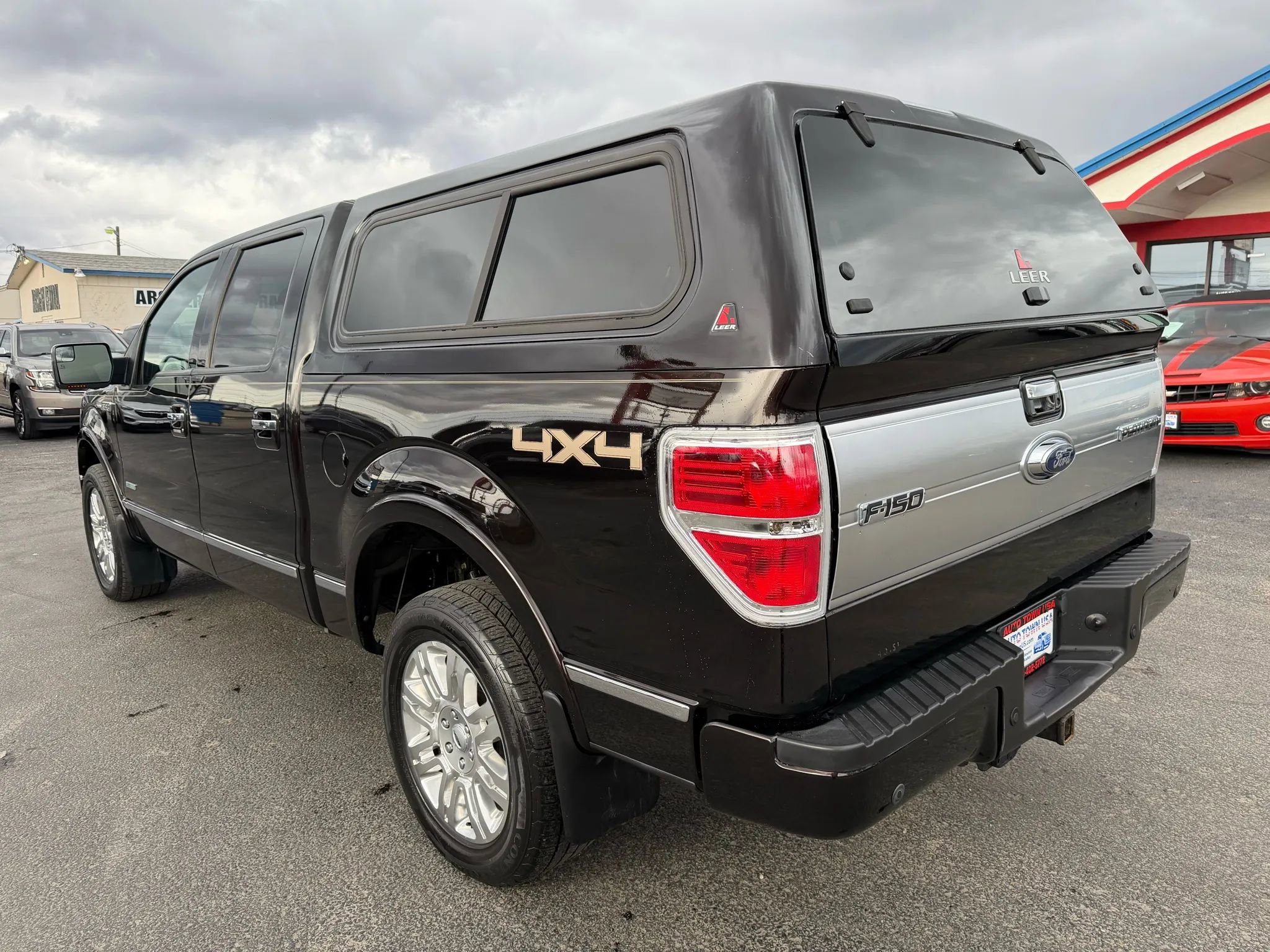 Used 2014 Ford F150 Platinum image 3