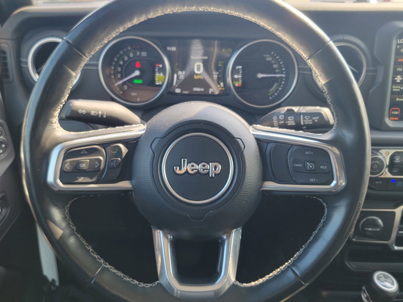 Certified 2022 Jeep Wrangler Unlimited Sahara w/ Cold Weather Group image 27
