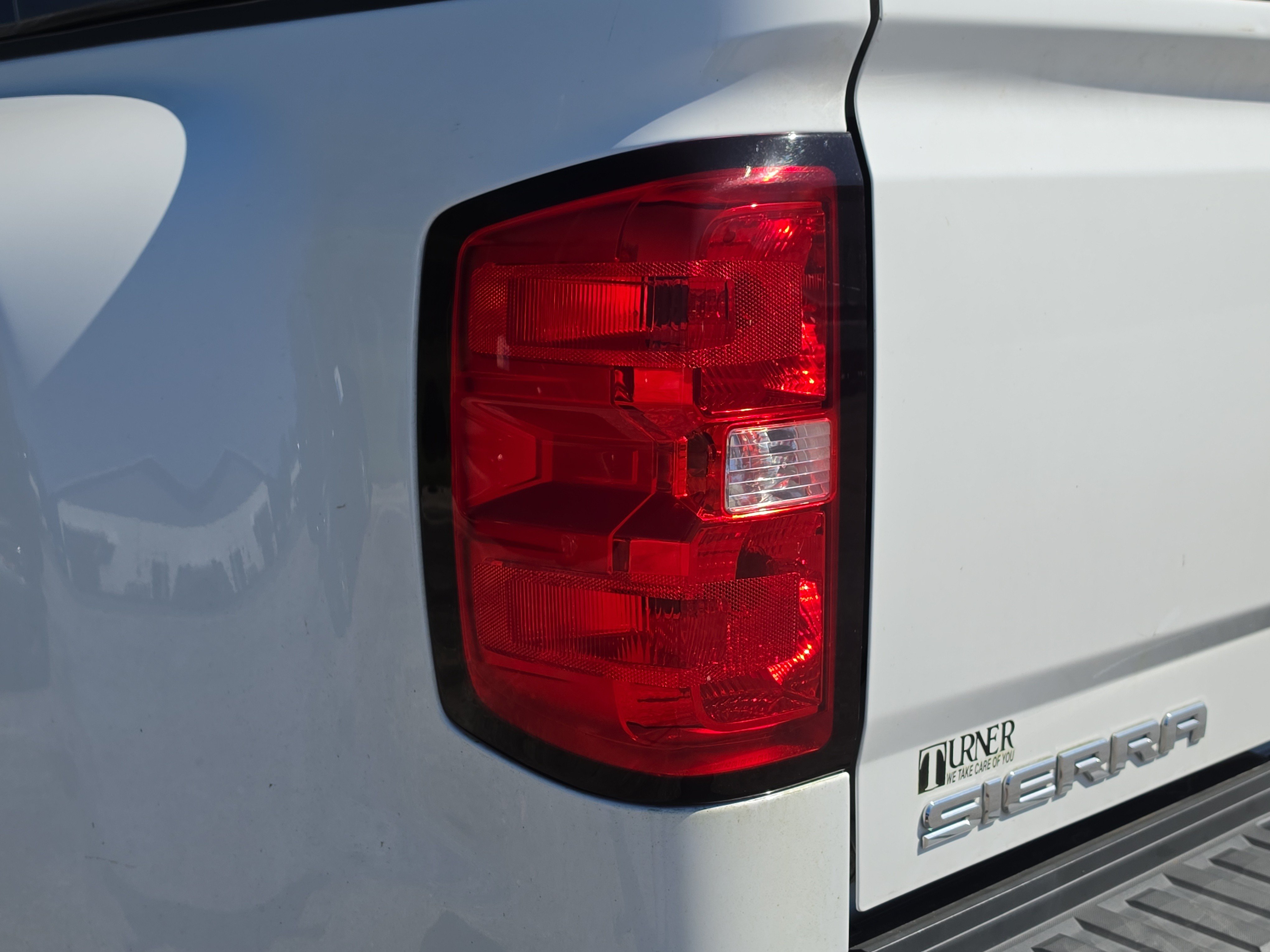 Used 2018 GMC Sierra 3500 SLT w/ Duramax Plus Package AWD/4WD image 10
