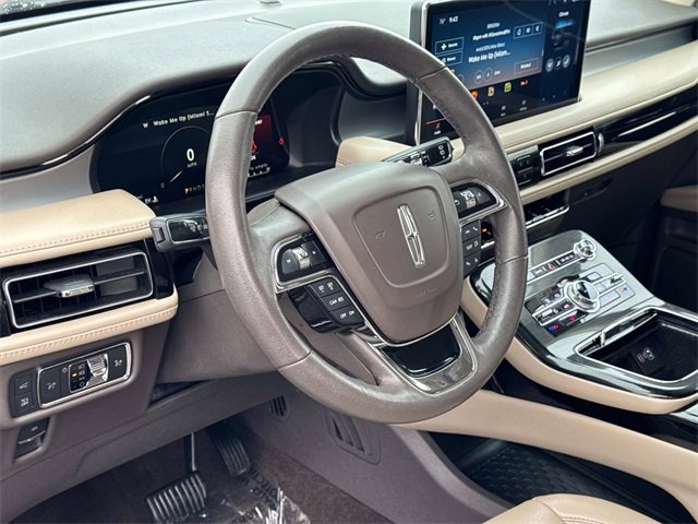 Used 2022 Lincoln Nautilus FWD image 18