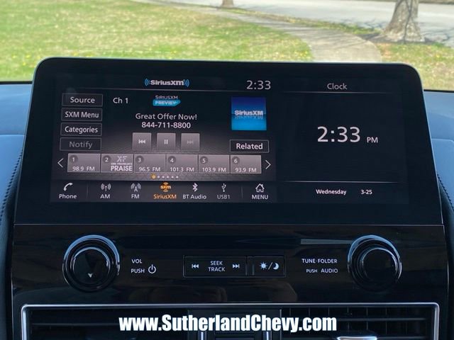 Used 2023 Nissan Armada SL w/ Captain's Chairs Package image 25