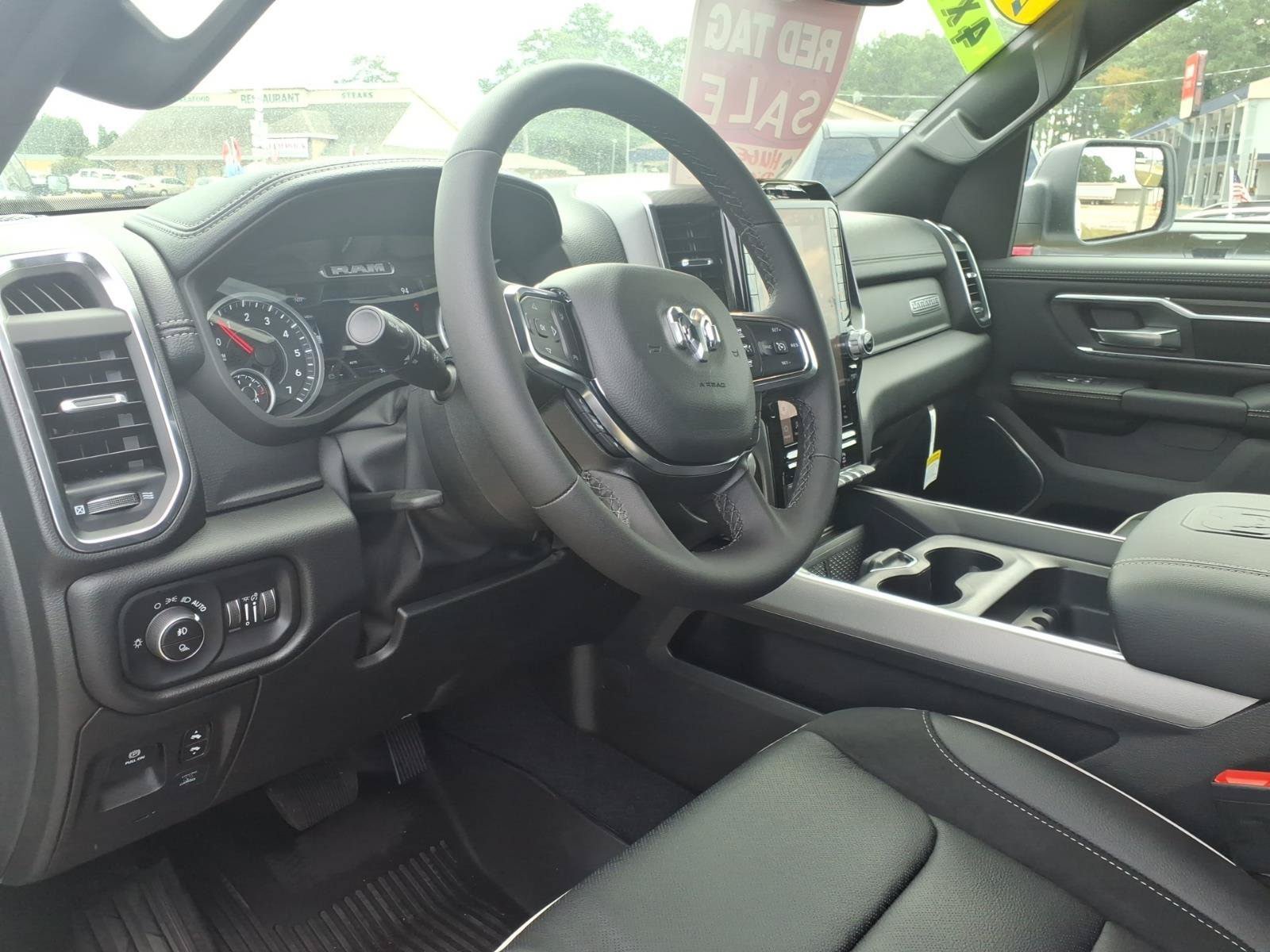 New 2027 RAM 1500 Laramie w/ Laramie Preferred Package AWD/4WD image 14