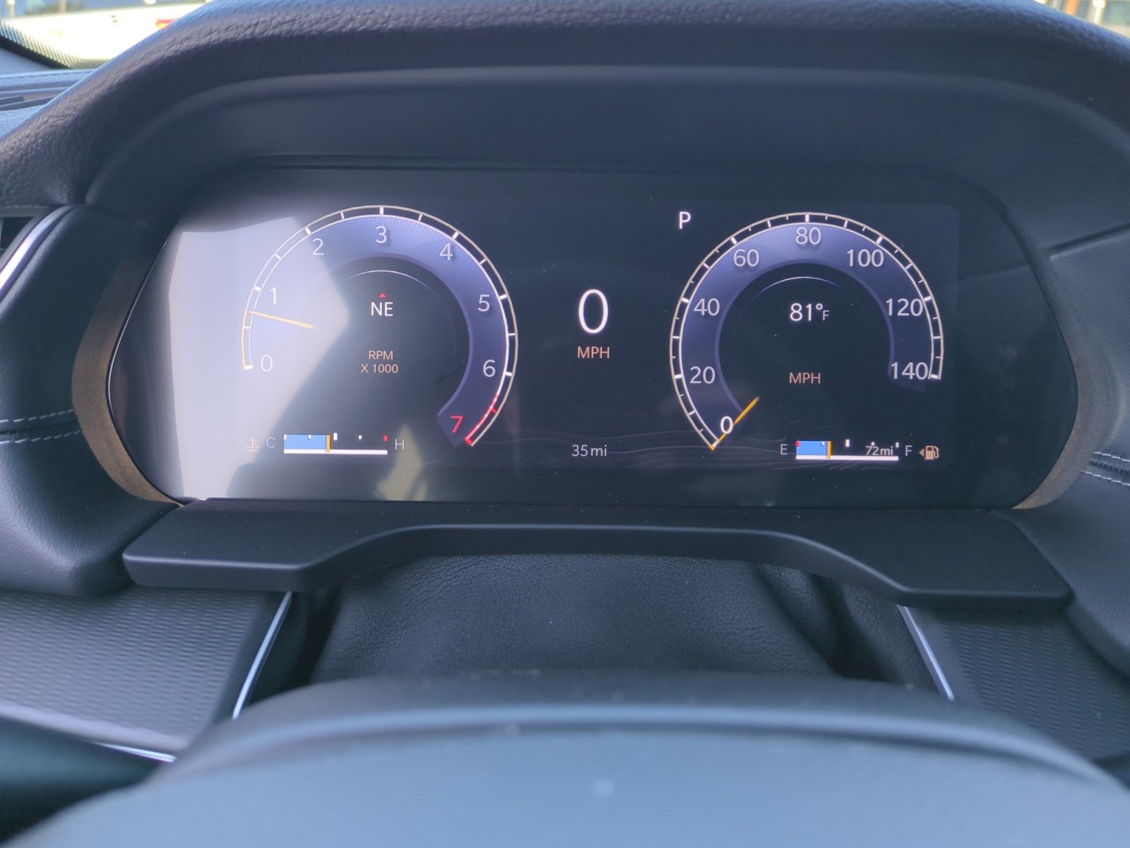 New 2025 Jeep Grand Cherokee Laredo image 10