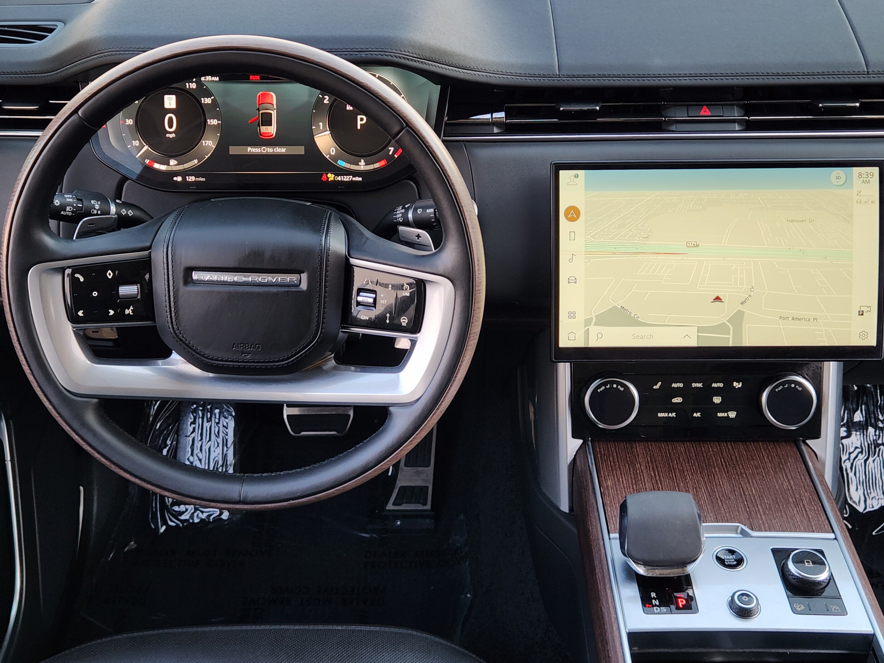 Certified 2023 Land Rover Range Rover SE AWD/4WD image 23