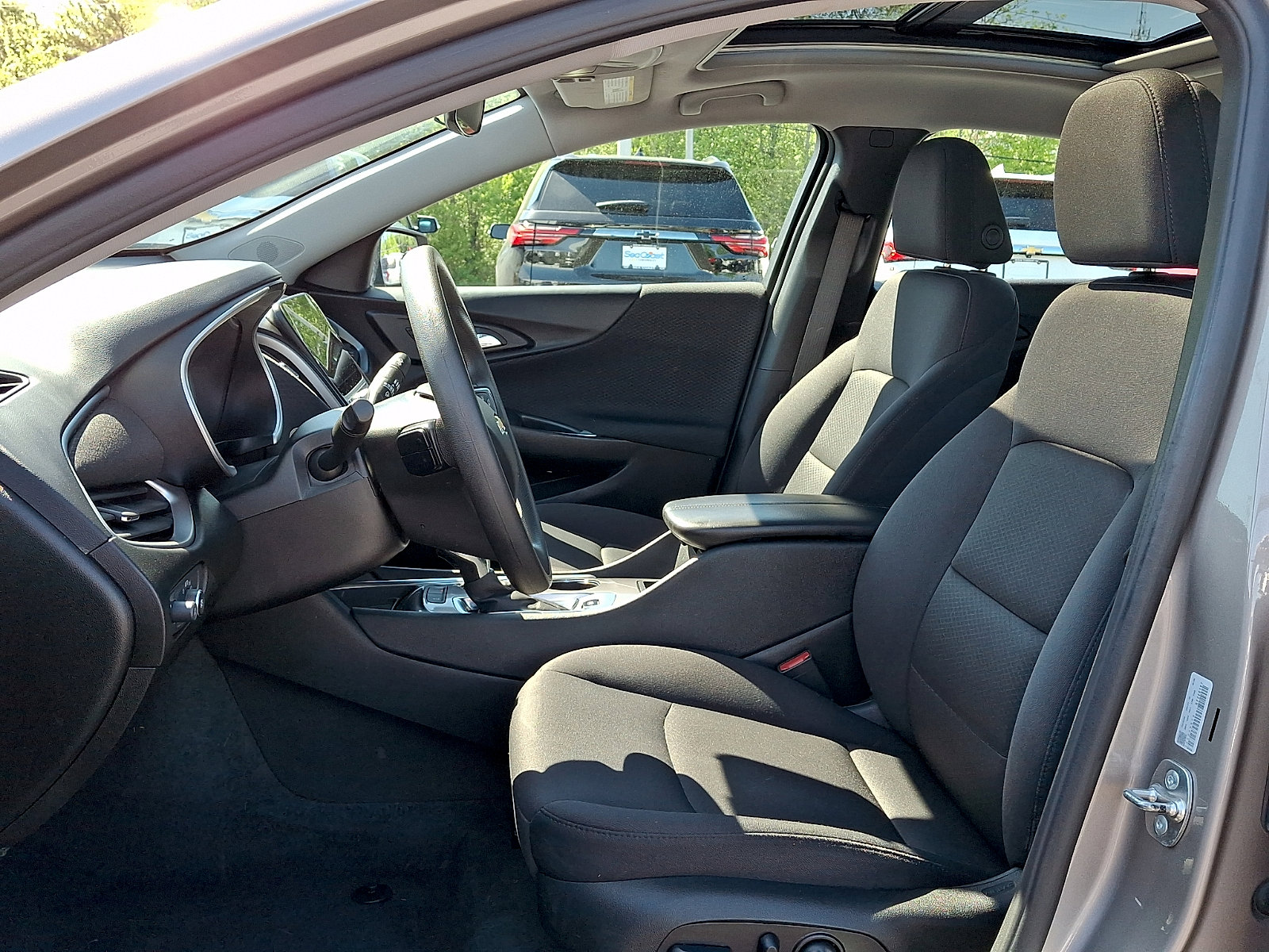 Used 2024 Chevrolet Malibu LT FWD image 15