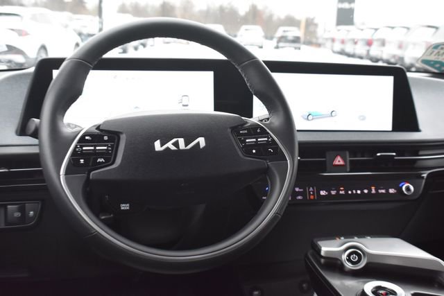 Certified 2024 Kia EV6 Light image 17