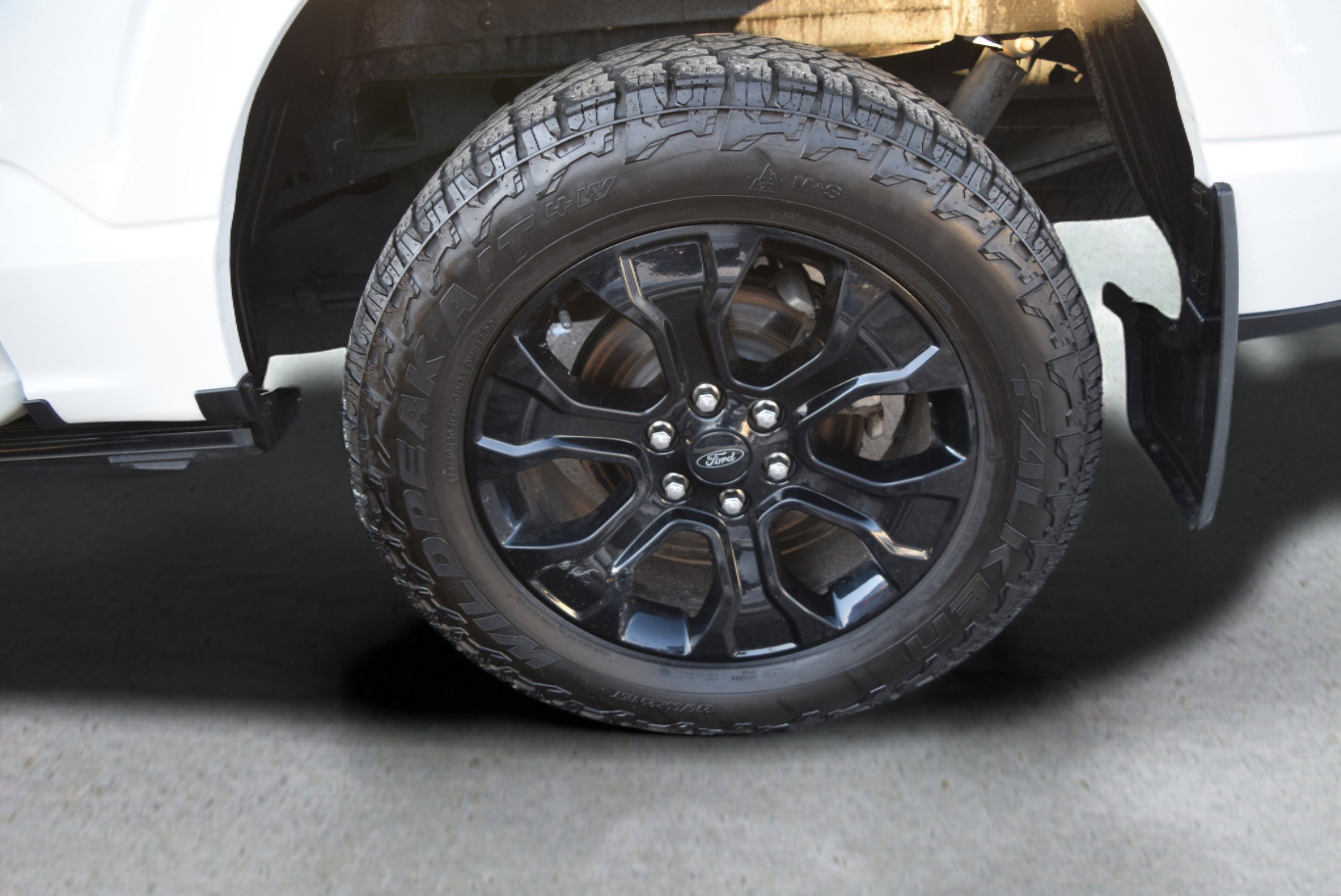 Certified 2022 Ford F150 Platinum w/ Equipment Group 701A High image 7