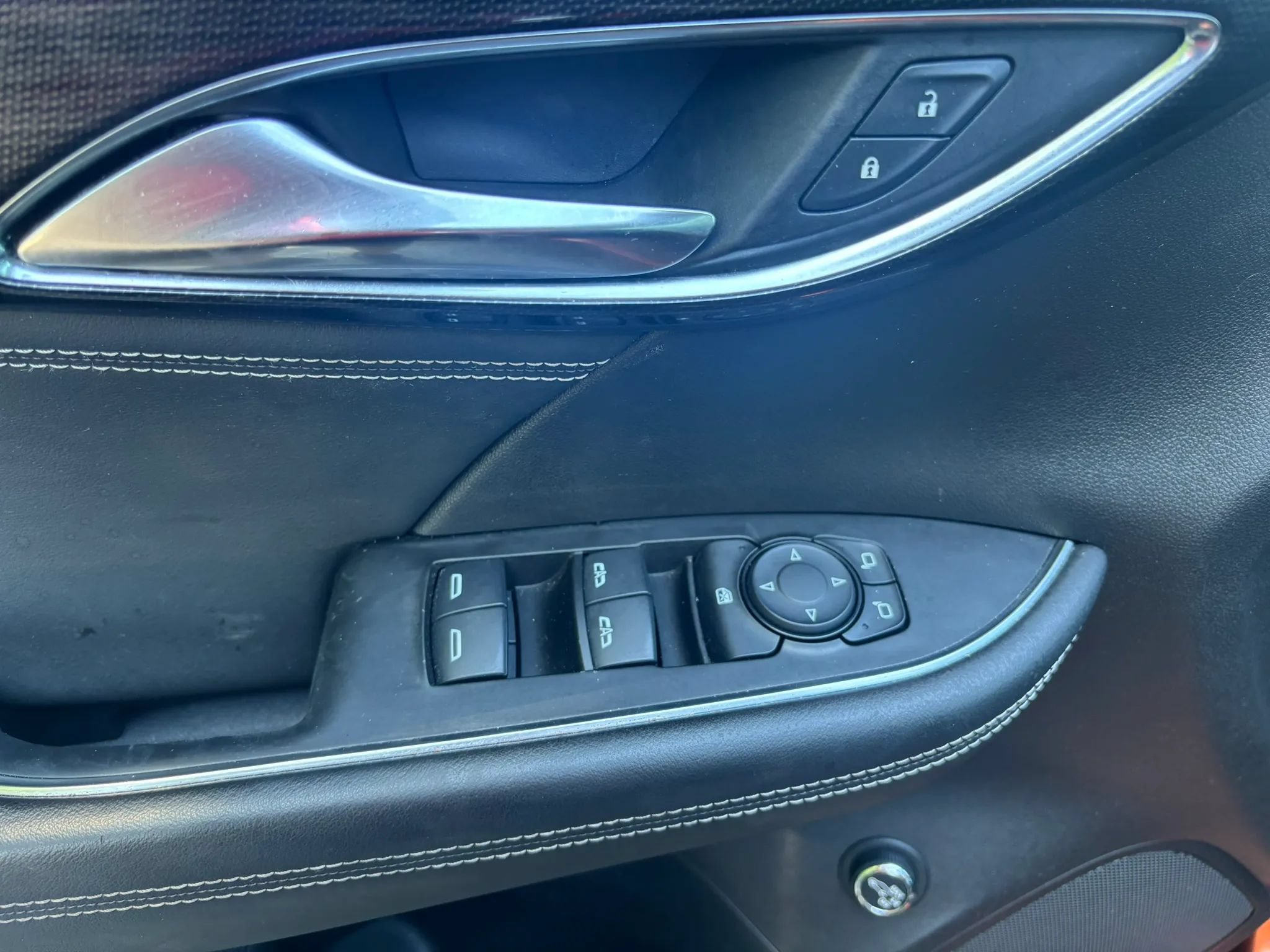 Used 2021 Buick Envision Preferred FWD image 18