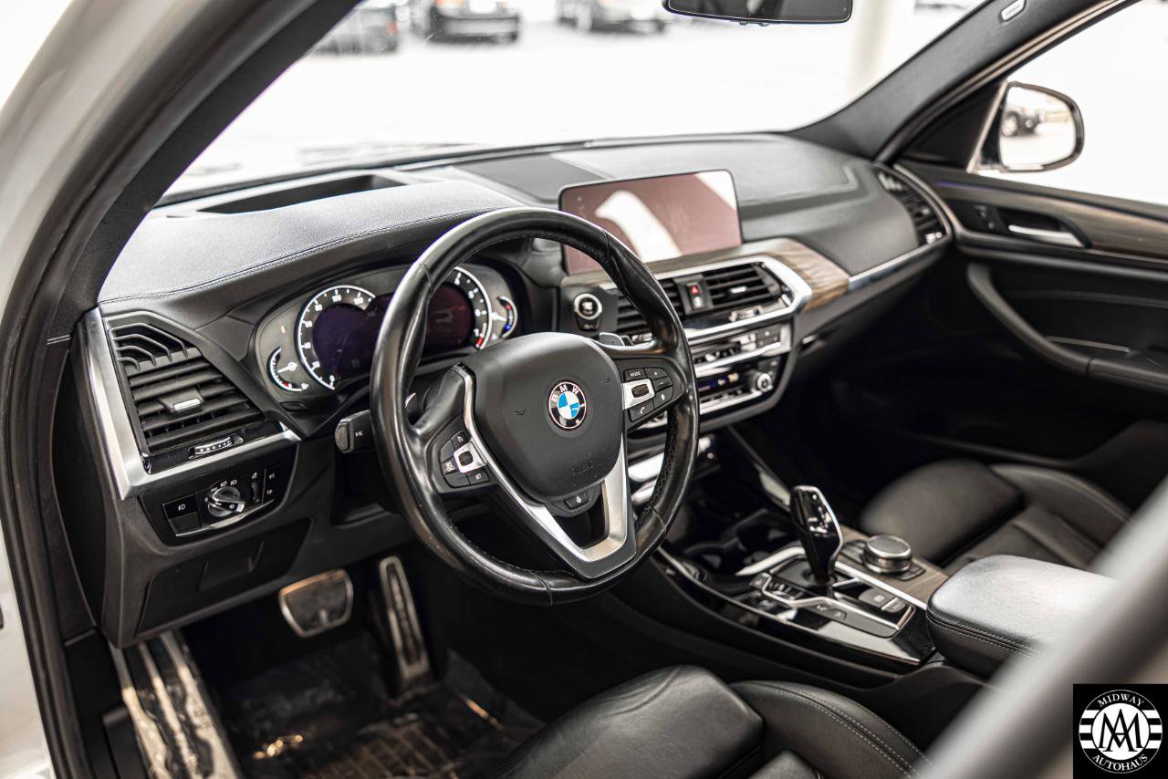 Used 2018 BMW X3 xDrive30i AWD/4WD image 9