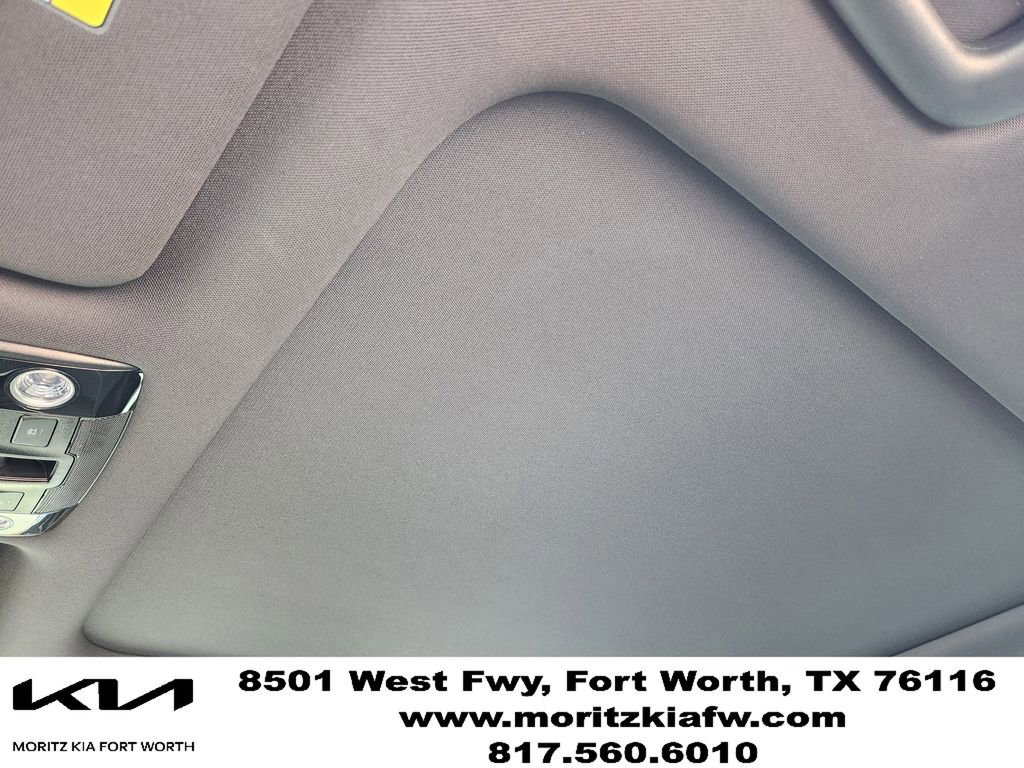 Used 2025 Kia K5 GT-Line w/ GT-Line Premium Package FWD image 24