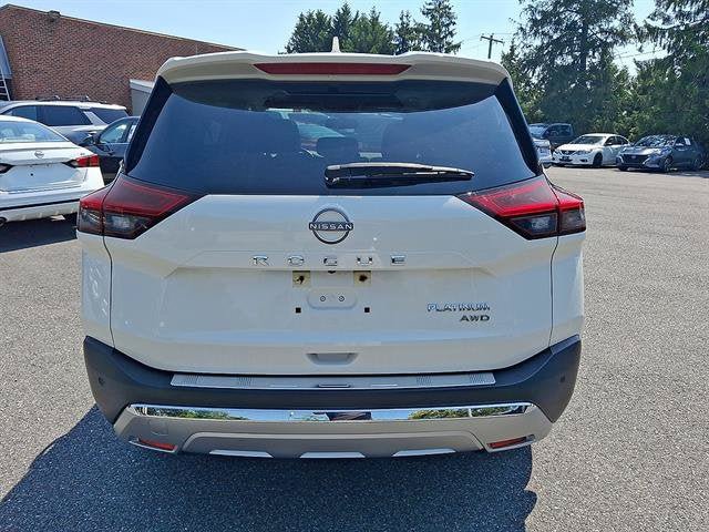 Certified 2023 Nissan Rogue Platinum AWD/4WD image 6