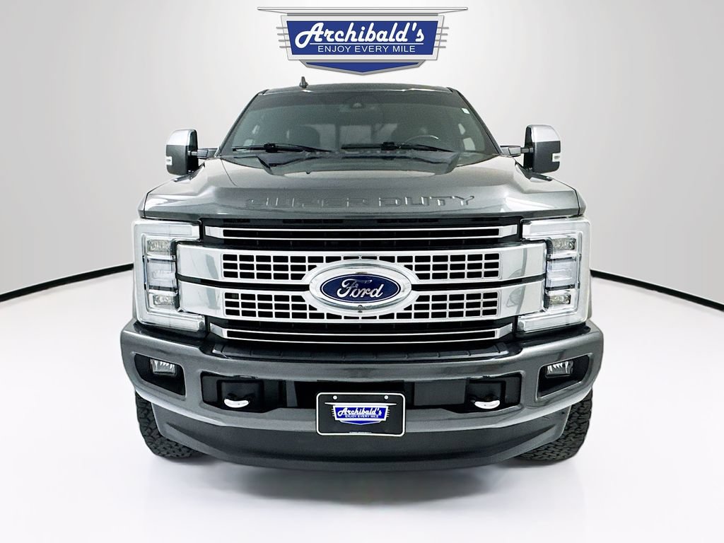 Used 2019 Ford F350 Platinum w/ Platinum Ultimate Package AWD/4WD image 2