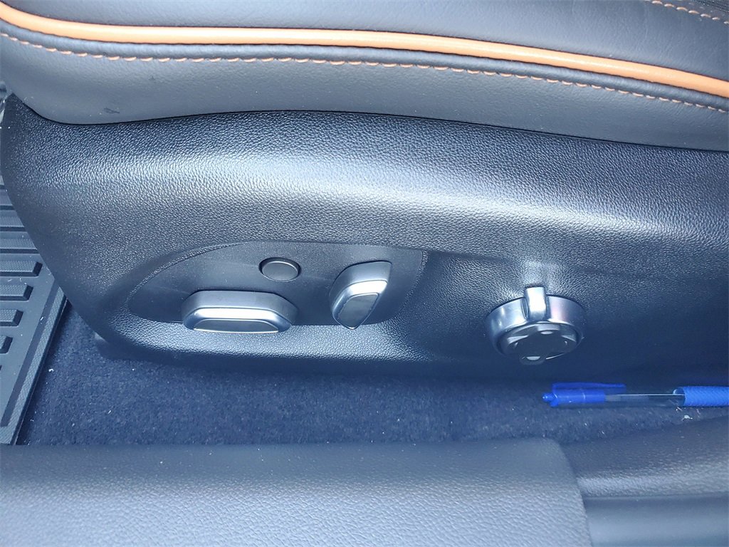 New 2026 Cadillac CT4 V w/ LPO, ONYX Package image 7