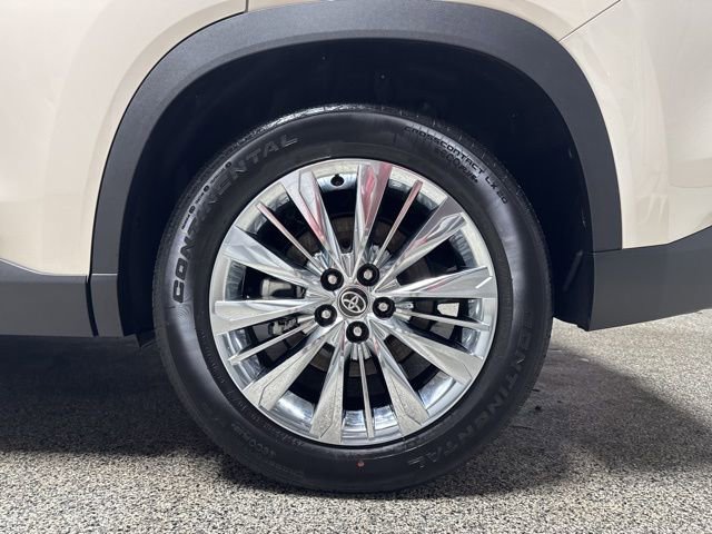 Used 2024 Toyota Grand Highlander Platinum image 19