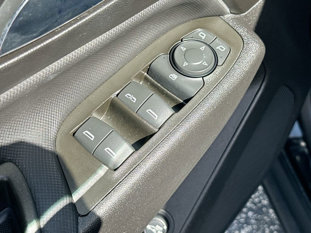 Certified 2024 Chevrolet Equinox RS image 18