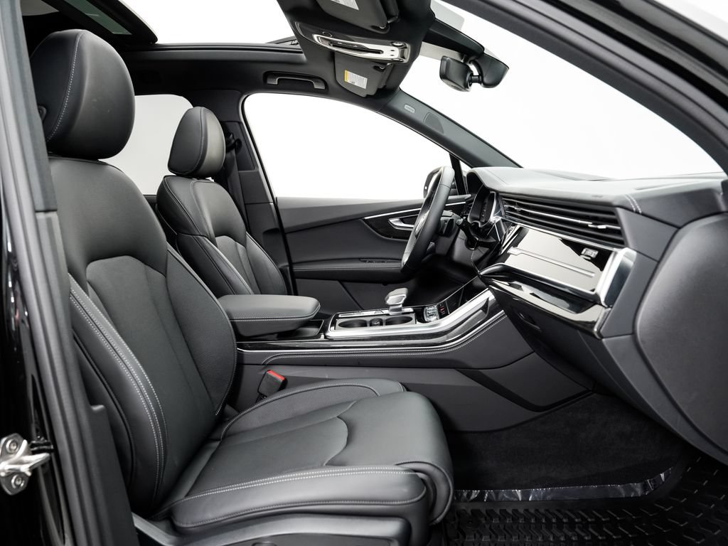 Certified 2025 Audi Q7 3.0T Prestige w/ Prestige Package AWD/4WD image 22