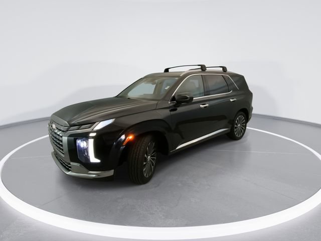 Used 2023 Hyundai Palisade Calligraphy image 2