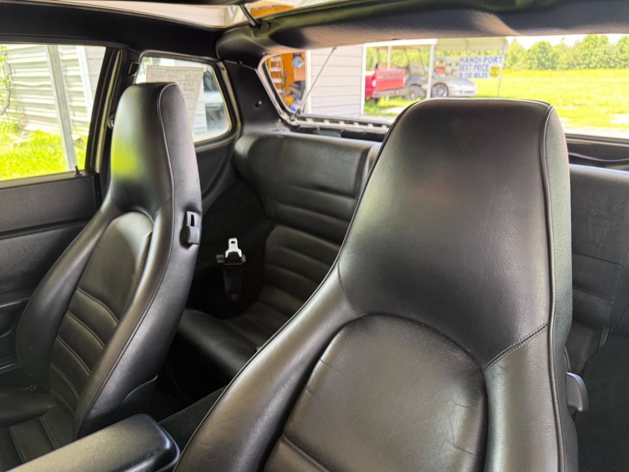 Used 1988 Porsche 944 Coupe RWD image 47