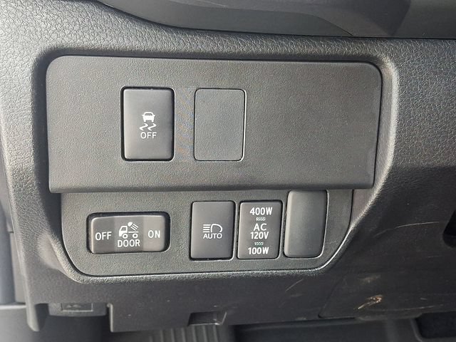 Used 2023 Toyota Tacoma TRD Sport w/ Technology Package AWD/4WD image 24