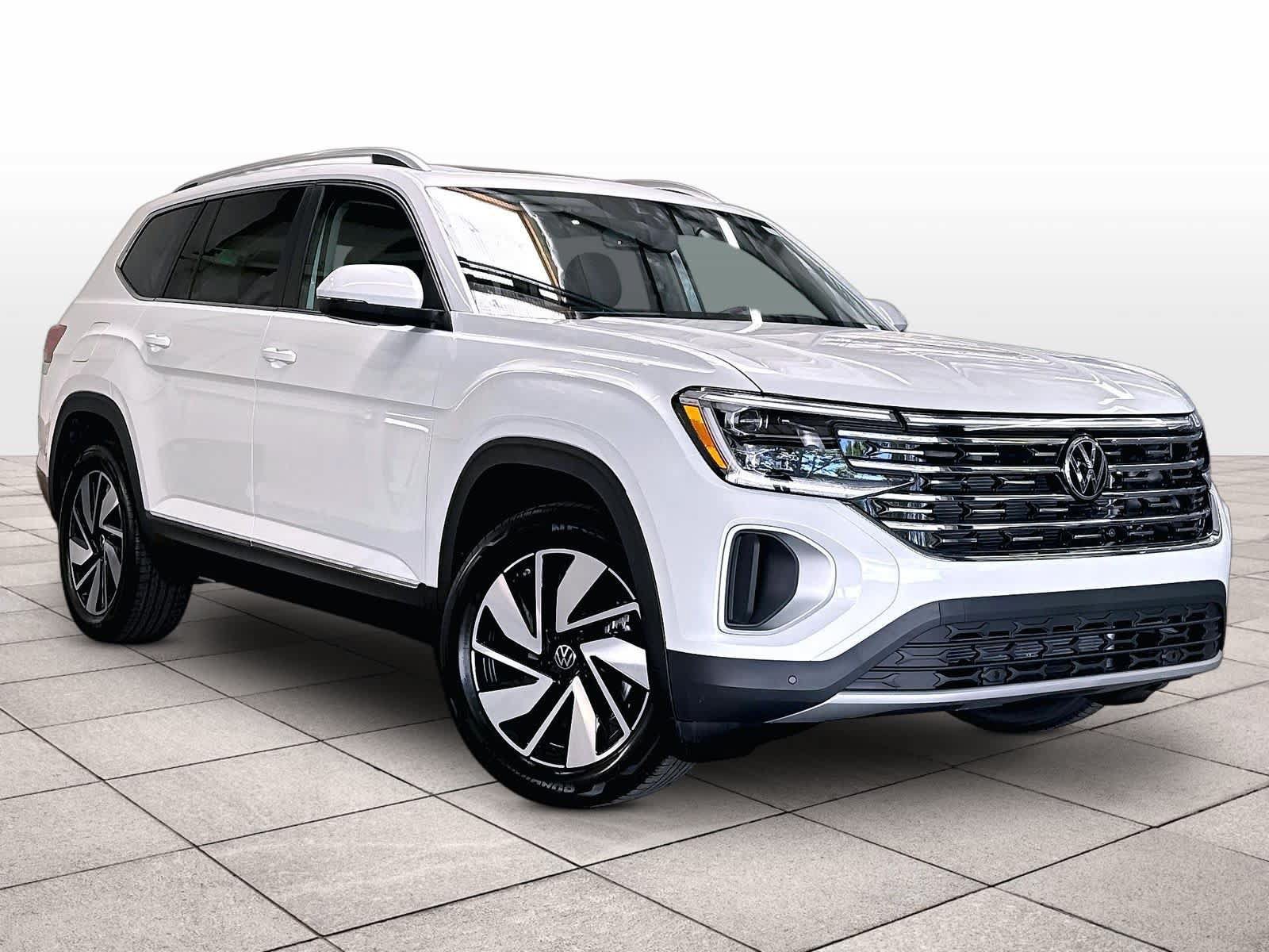 New 2026 Volkswagen Atlas SEL AWD/4WD image 2