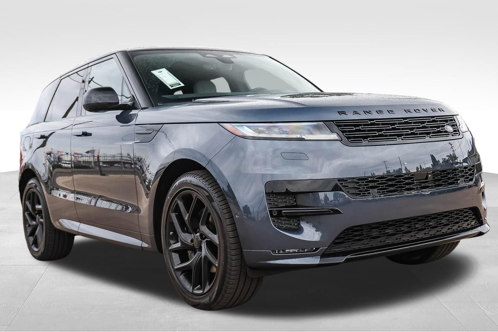 New 2026 Land Rover Range Rover Sport Dynamic SE AWD/4WD image 3