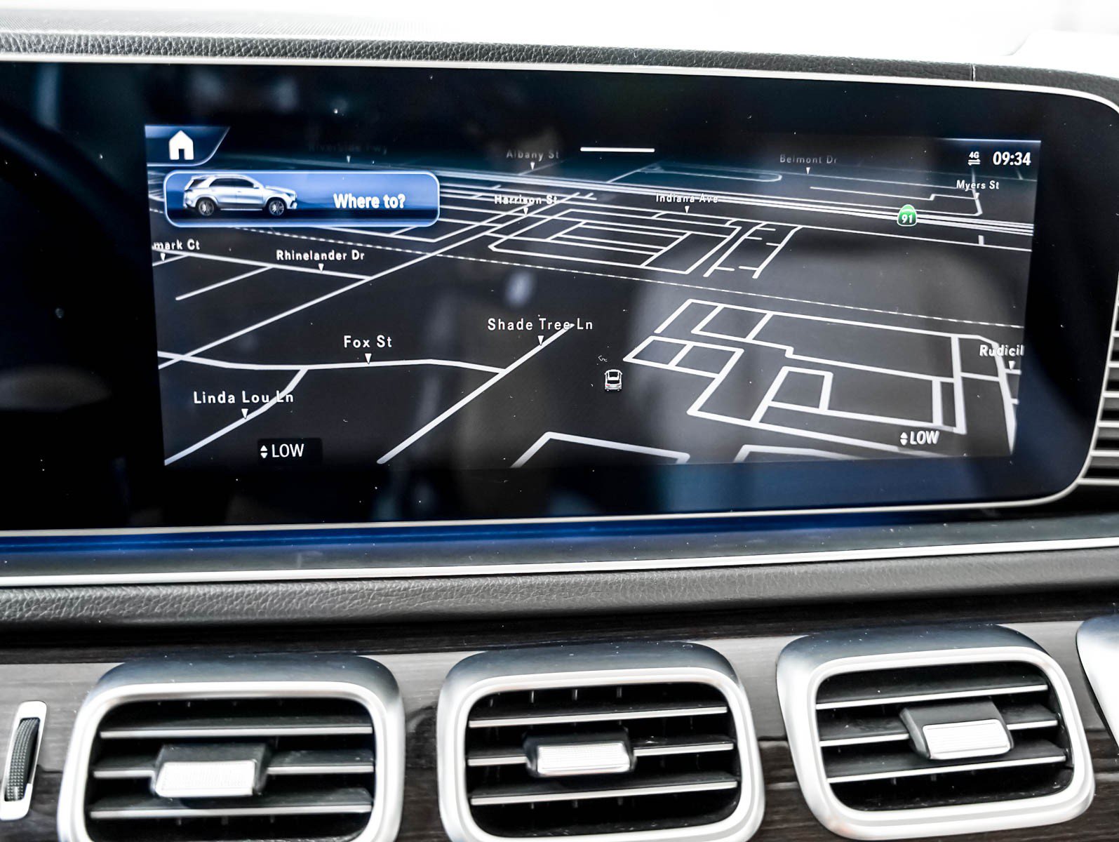 Certified 2024 Mercedes-Benz GLE 450e 4MATIC image 18